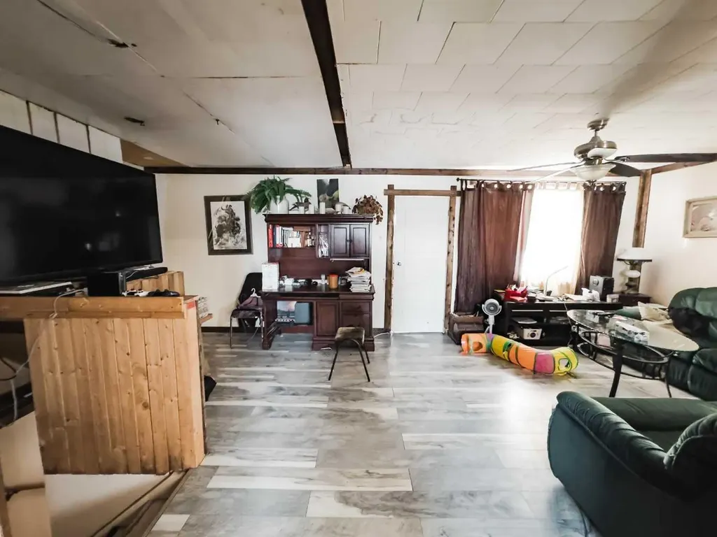 5008 Tardiff Avenue Fort Vermilion AB T0H 1N0