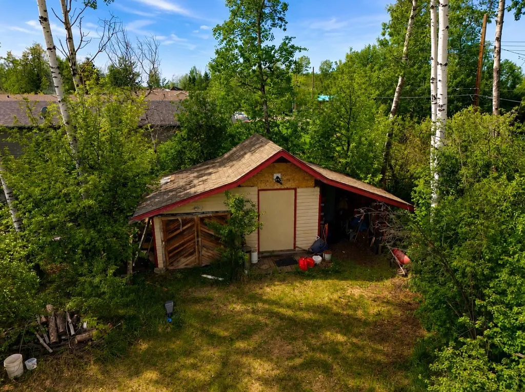 5008 Tardiff Avenue Fort Vermilion AB T0H 1N0
