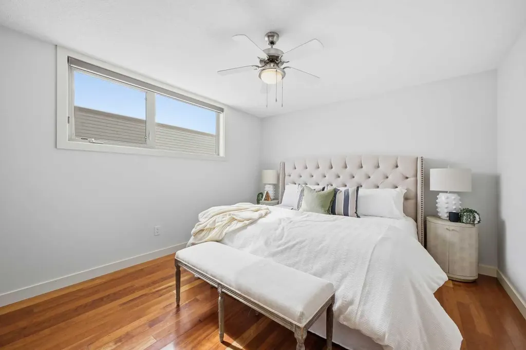 1905 27 Avenue SW Calgary AB T2T1H4