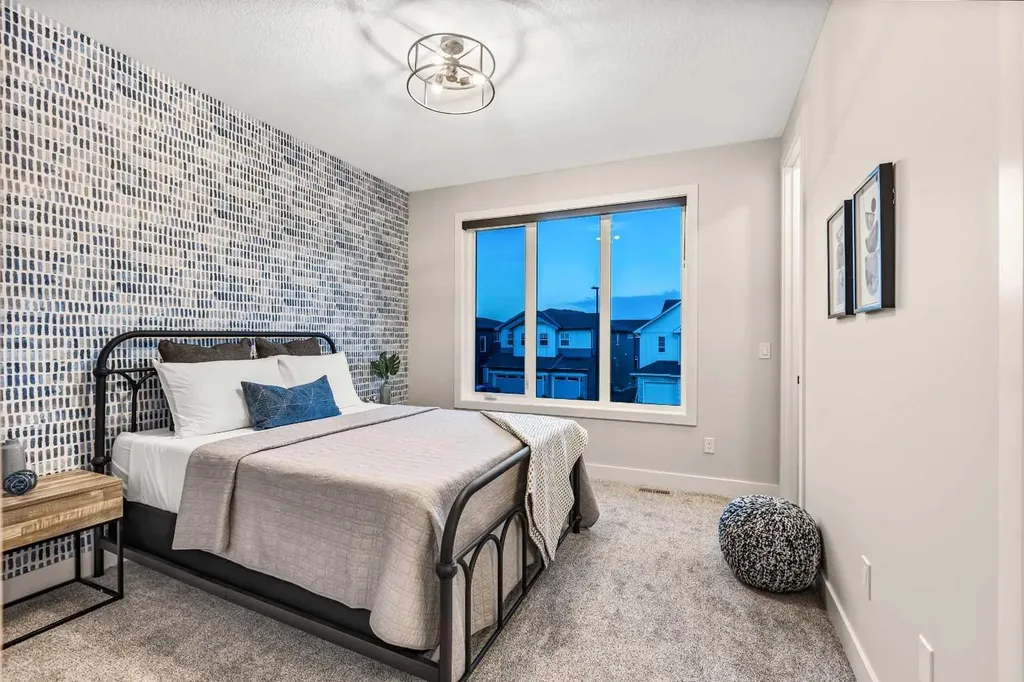 112 South Shore View Chestermere AB T1X 2R9