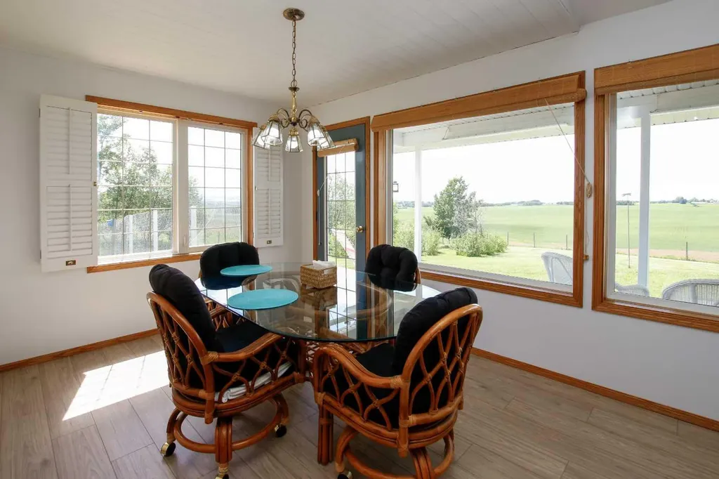 37466 Range Road 263 Rural Red Deer County AB T4N 5E2