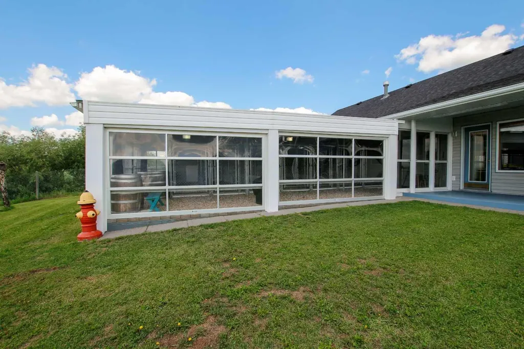 37466 Range Road 263 Rural Red Deer County AB T4N 5E2