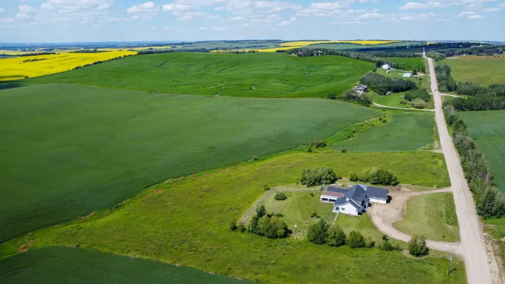 37466 Range Road 263 Rural Red Deer County AB T4N 5E2