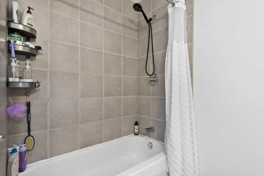 66 Elston Place SE Airdrie AB T4B 1B3