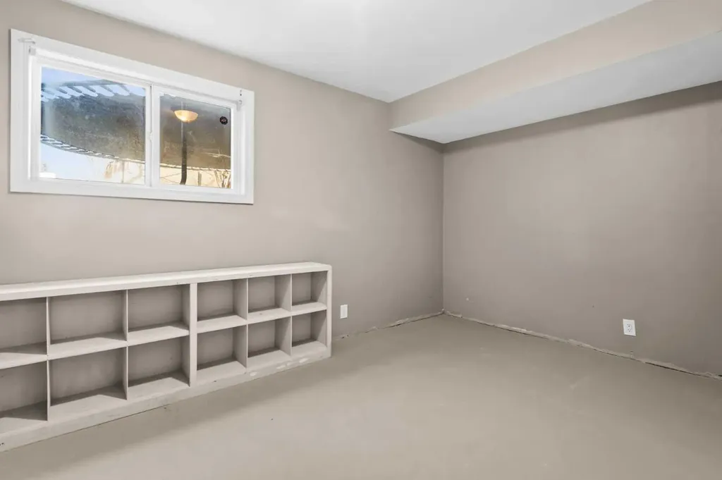 66 Elston Place SE Airdrie AB T4B 1B3