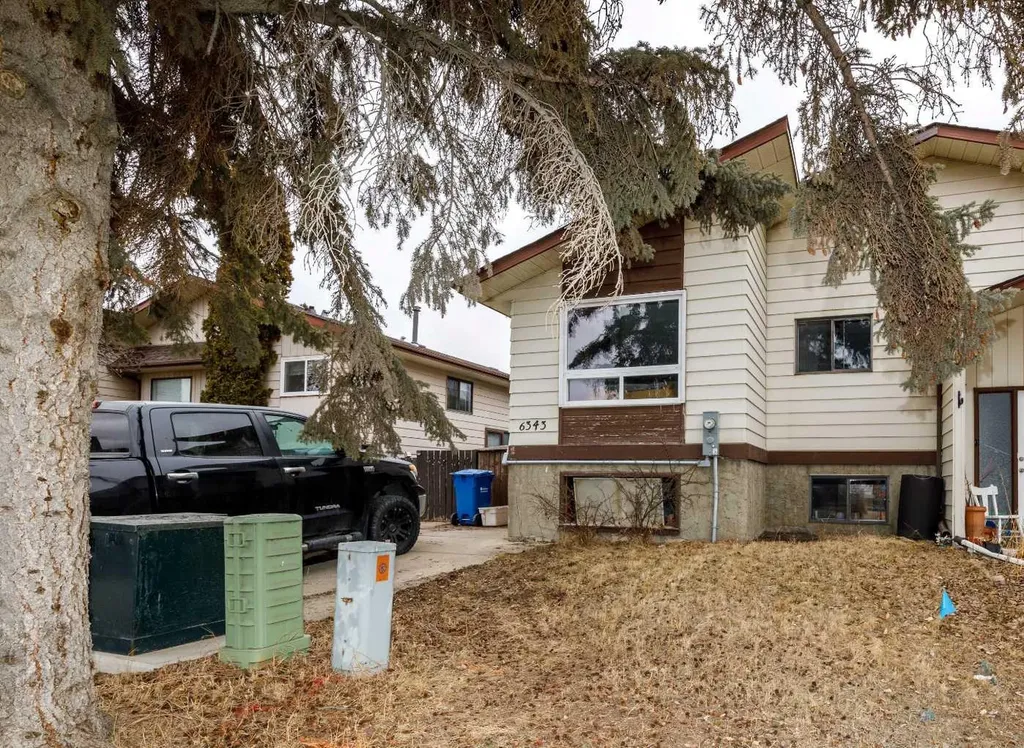 6343 58 Avenue W Red Deer AB T4P 1J1