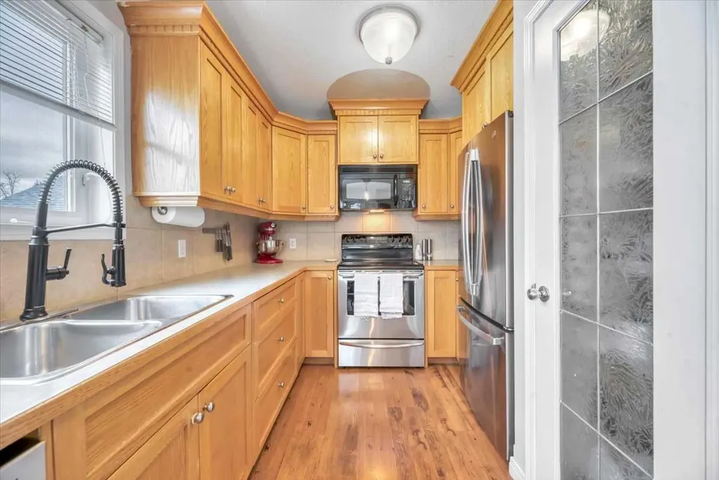 90 Parklane Drive Strathmore AB T1P 1R2
