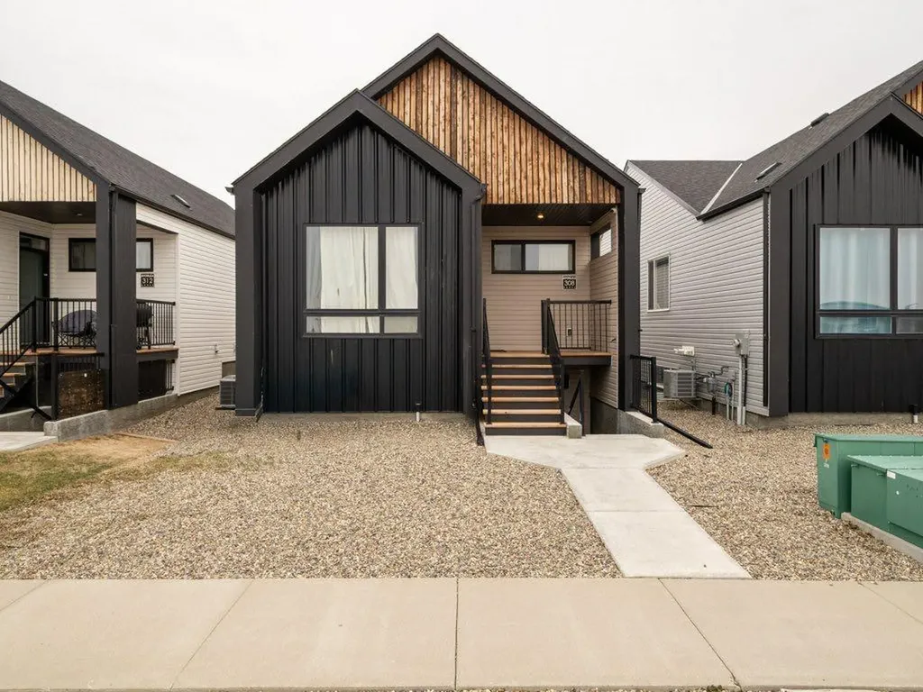 308 Uplands Boulevard N Lethbridge AB T1H 7C7