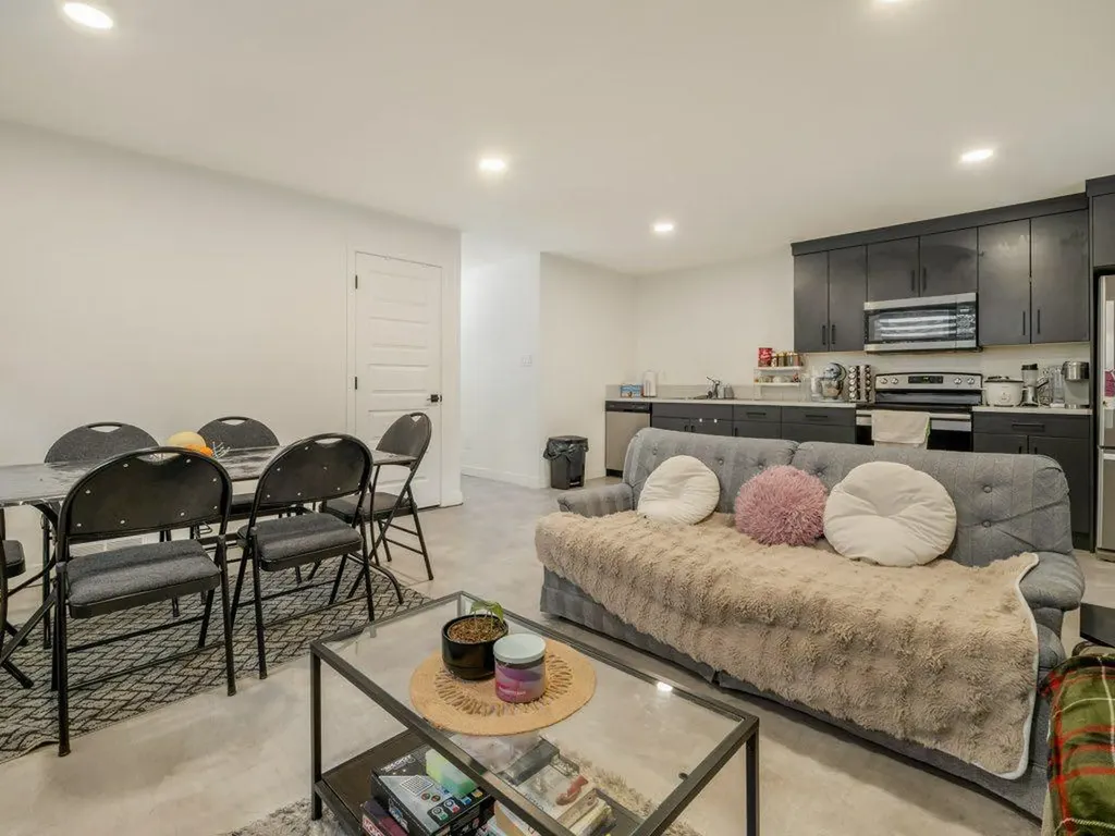 308 Uplands Boulevard N Lethbridge AB T1H 7C7