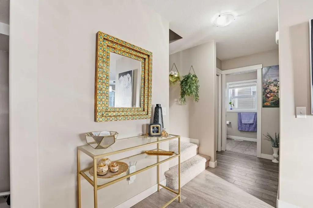 427 Redstone View NE Calgary AB T3N 1B5