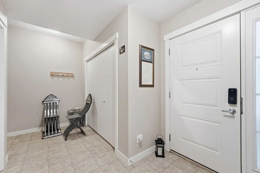 427 Redstone View NE Calgary AB T3N 1B5