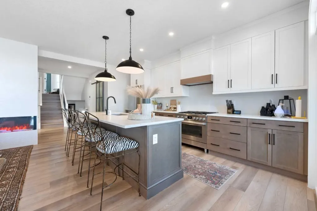 292 Legacy Reach Circle SE Calgary AB T2X 4E5