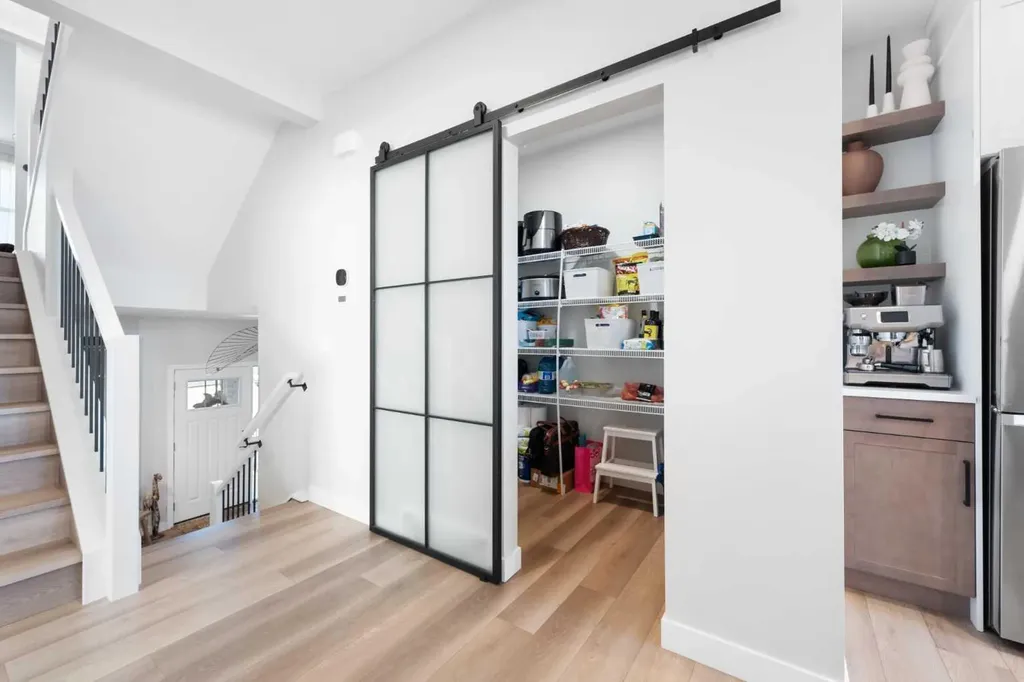 292 Legacy Reach Circle SE Calgary AB T2X 4E5