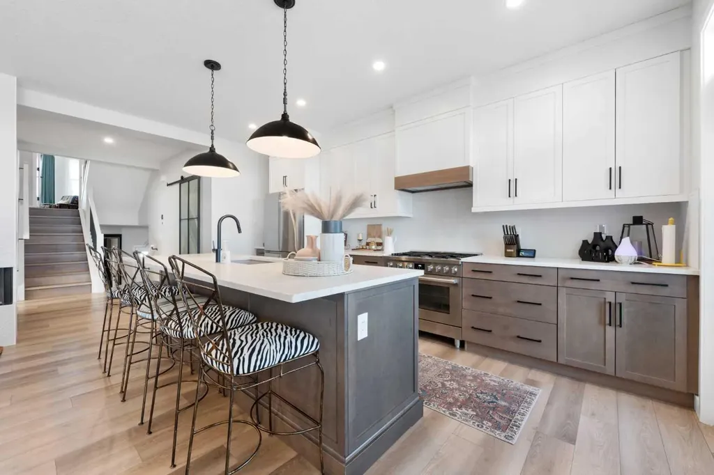 292 Legacy Reach Circle SE Calgary AB T2X 4E5