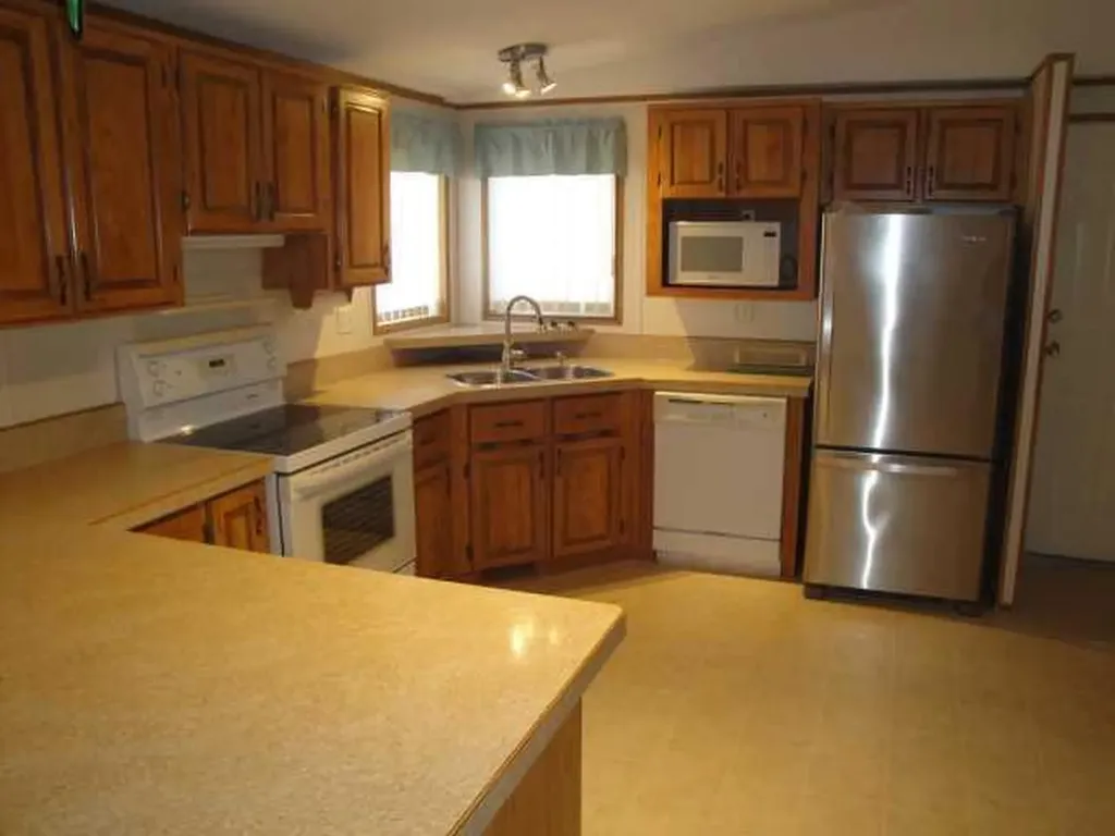 2902 30th Avenue S Lethbridge AB T1K 6S7
