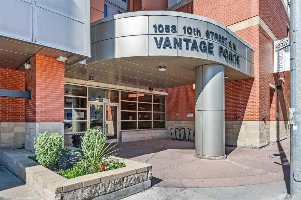 1053 10 Street SW Calgary AB T2R 1S6