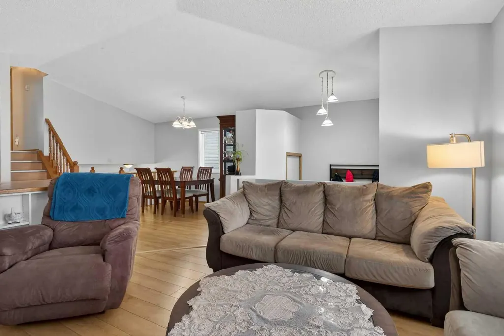 173 Martin Crossing Crescent NE Calgary AB T3J3T1