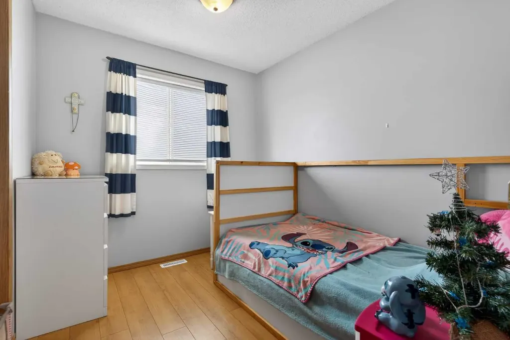 173 Martin Crossing Crescent NE Calgary AB T3J3T1