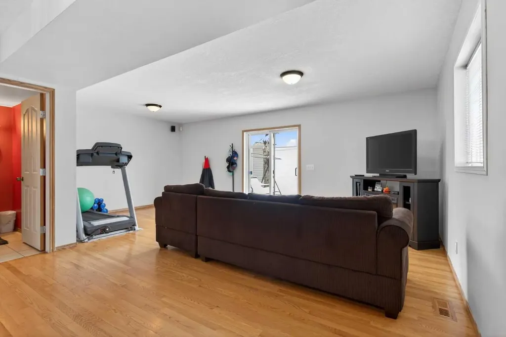 173 Martin Crossing Crescent NE Calgary AB T3J3T1