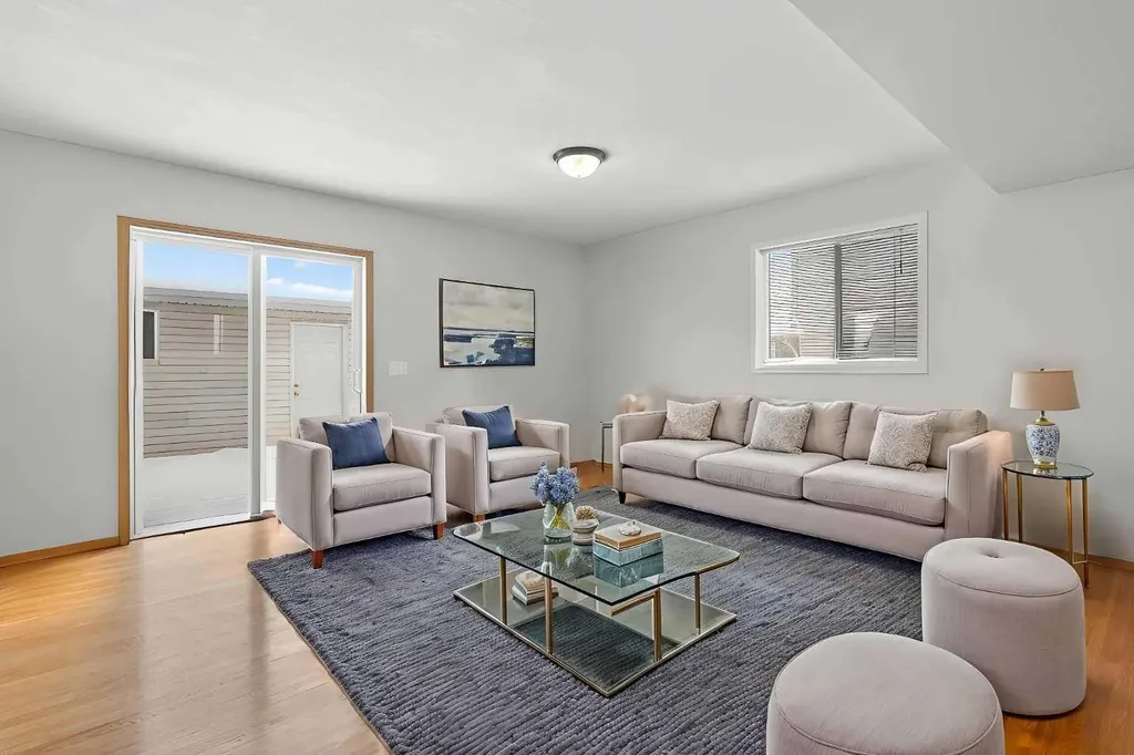 173 Martin Crossing Crescent NE Calgary AB T3J3T1