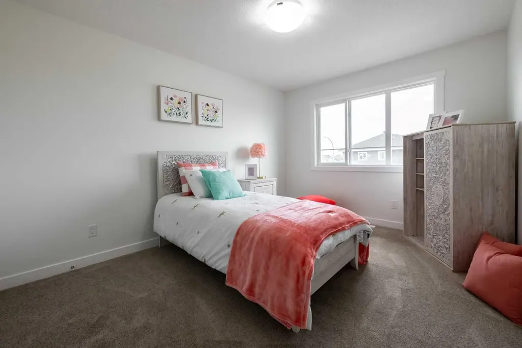 304 Edgefield Close Strathmore AB T1P 2H9