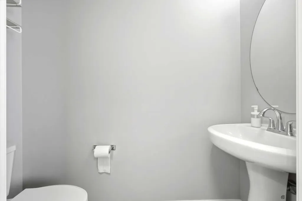 83 Nolanfield Court NW Calgary AB T3R 0L8