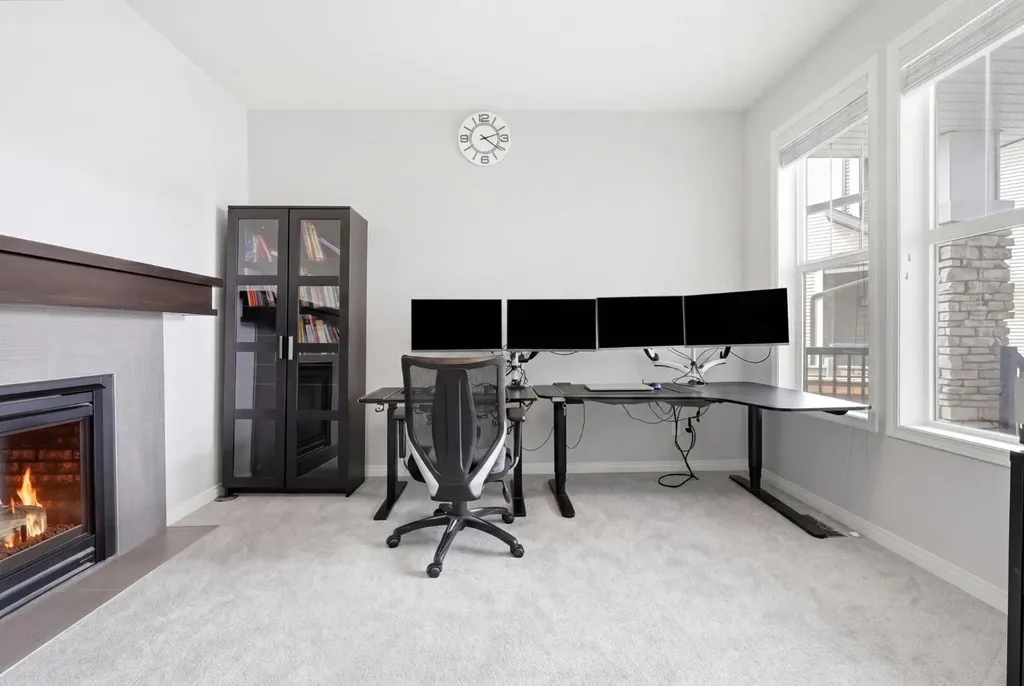 83 Nolanfield Court NW Calgary AB T3R 0L8