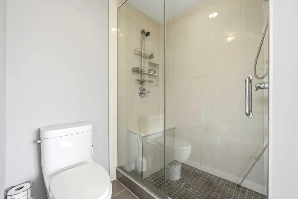 83 Nolanfield Court NW Calgary AB T3R 0L8
