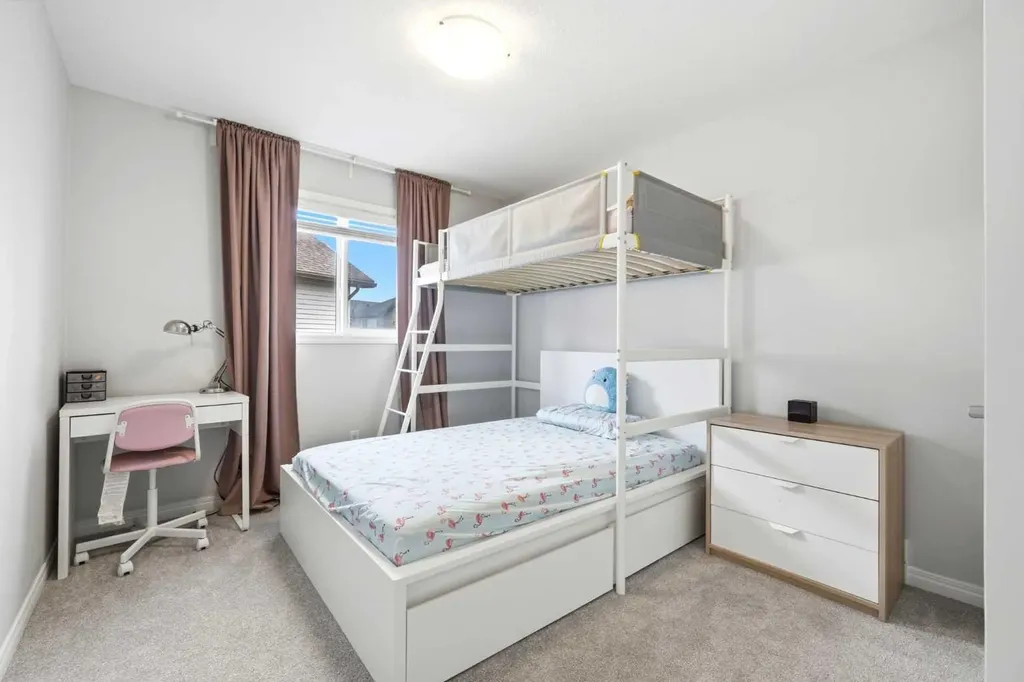 83 Nolanfield Court NW Calgary AB T3R 0L8