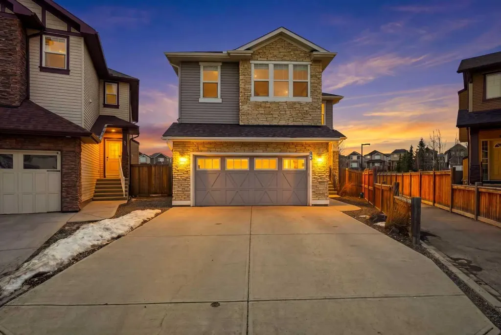 83 Nolanfield Court NW Calgary AB T3R 0L8