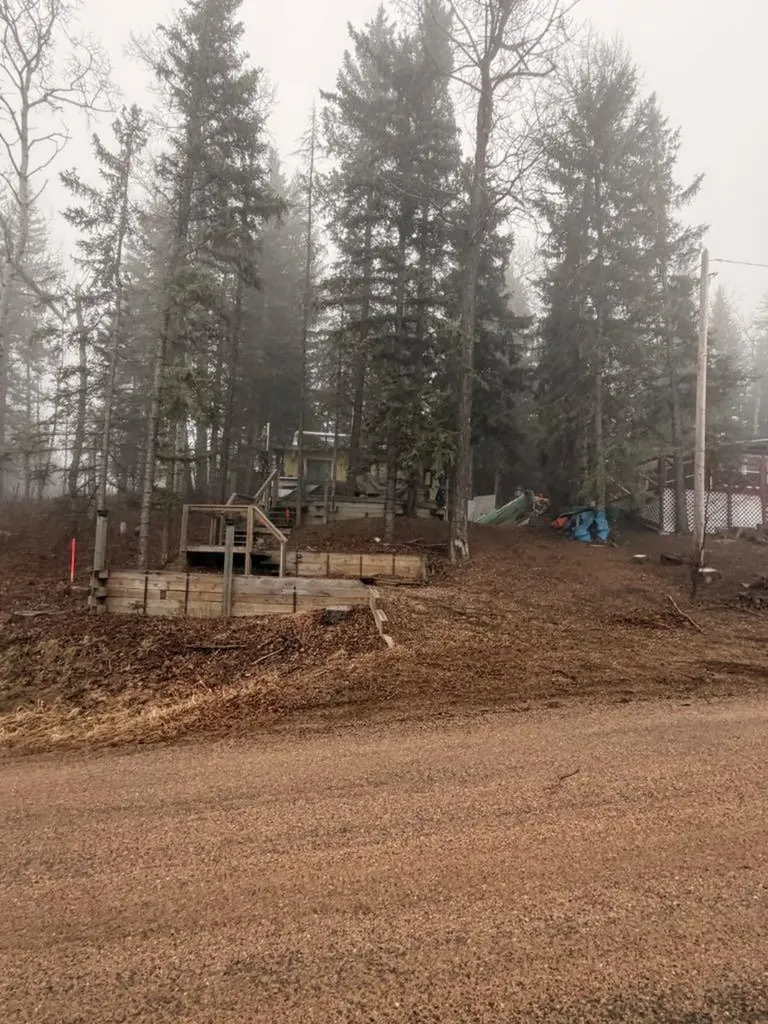617 3 Street Rural Cypress County AB T0J 1C0