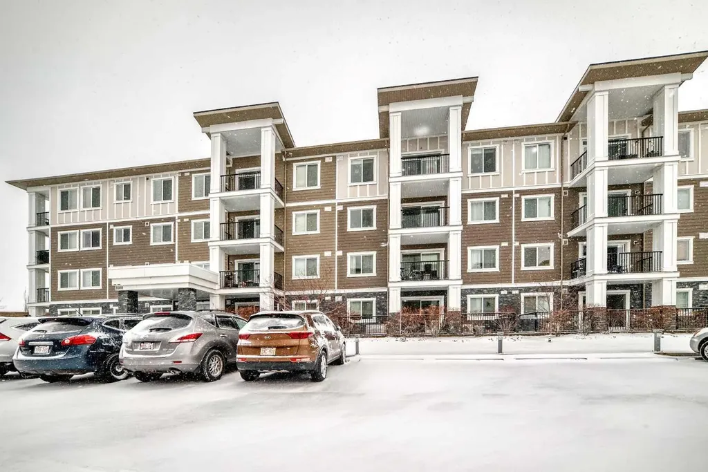450 Sage Valley Drive NW Calgary AB T3R 0V5