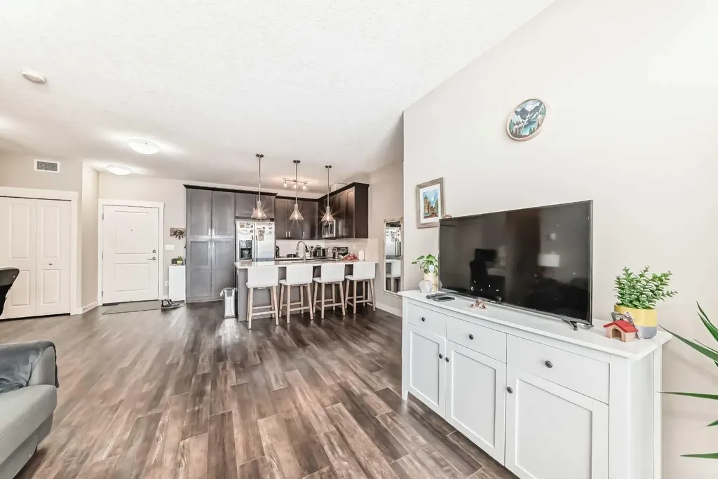 450 Sage Valley Drive NW Calgary AB T3R 0V5
