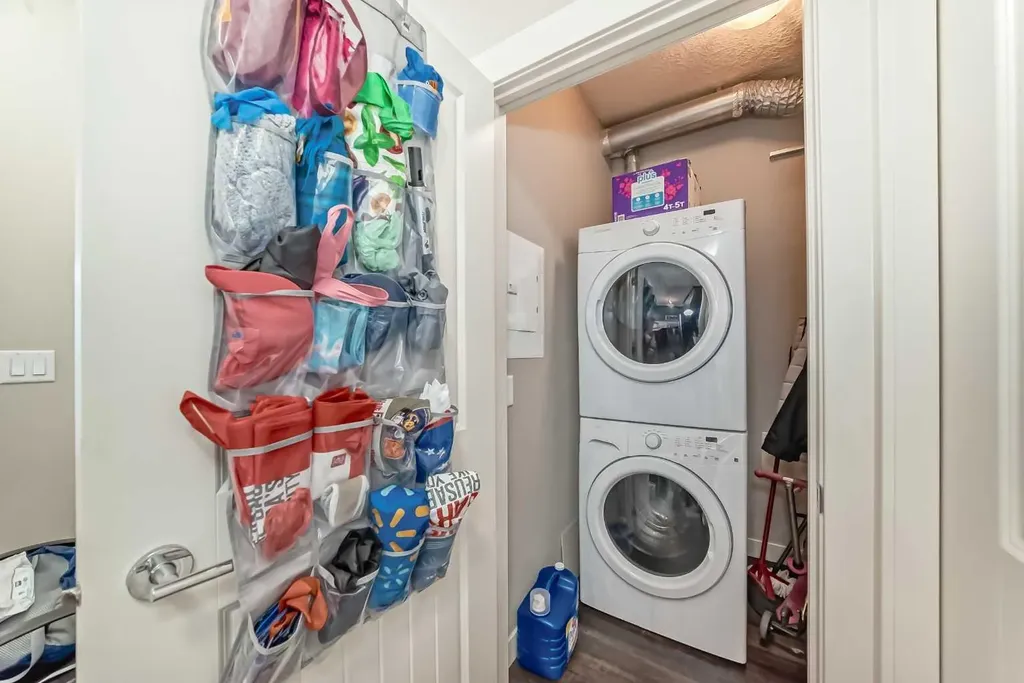 450 Sage Valley Drive NW Calgary AB T3R 0V5