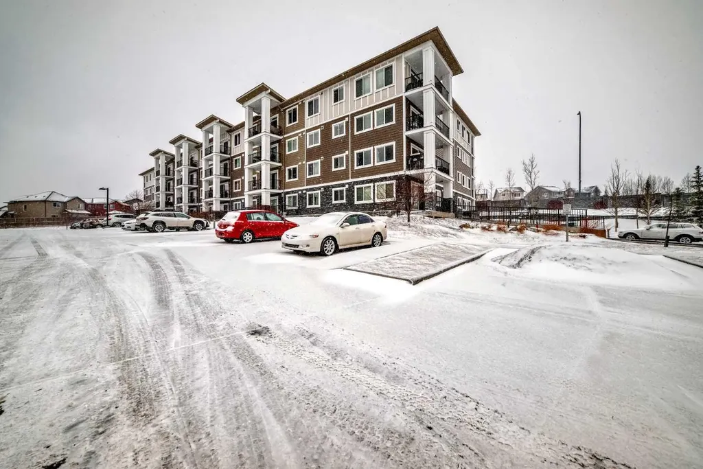 450 Sage Valley Drive NW Calgary AB T3R 0V5
