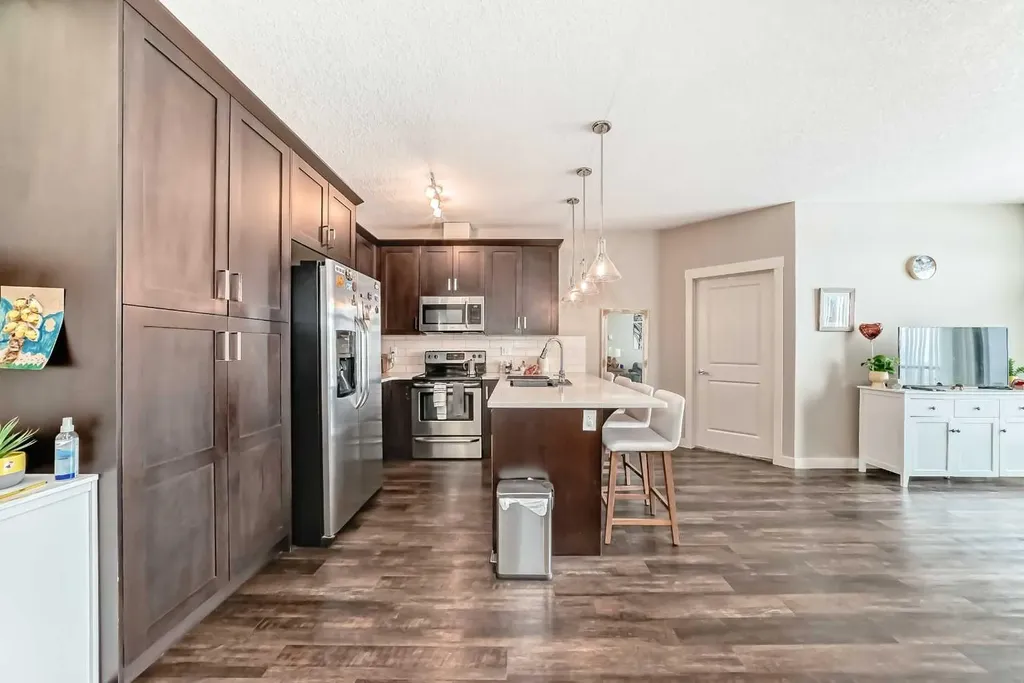 450 Sage Valley Drive NW Calgary AB T3R 0V5