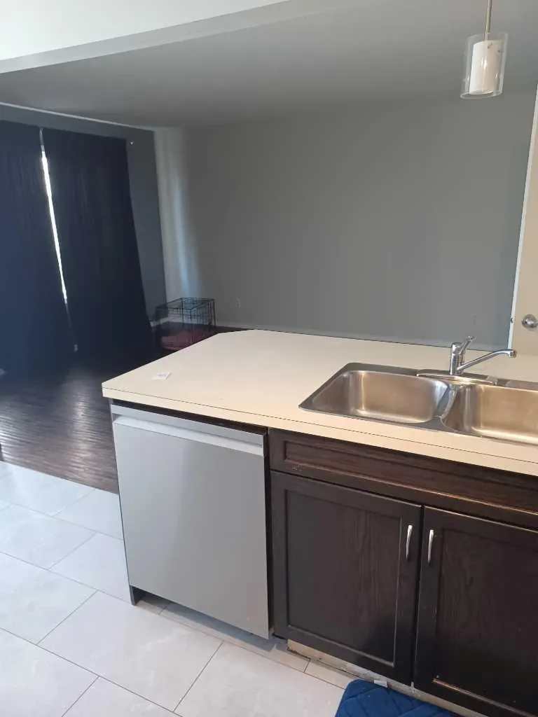 133 Old Boomer Road Sylvan Lake AB T4S 2N1