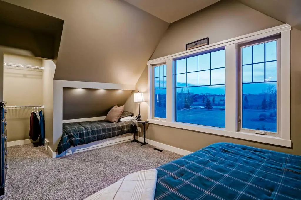 48149 279 Avenue E Rural Foothills County AB T1S 4N8
