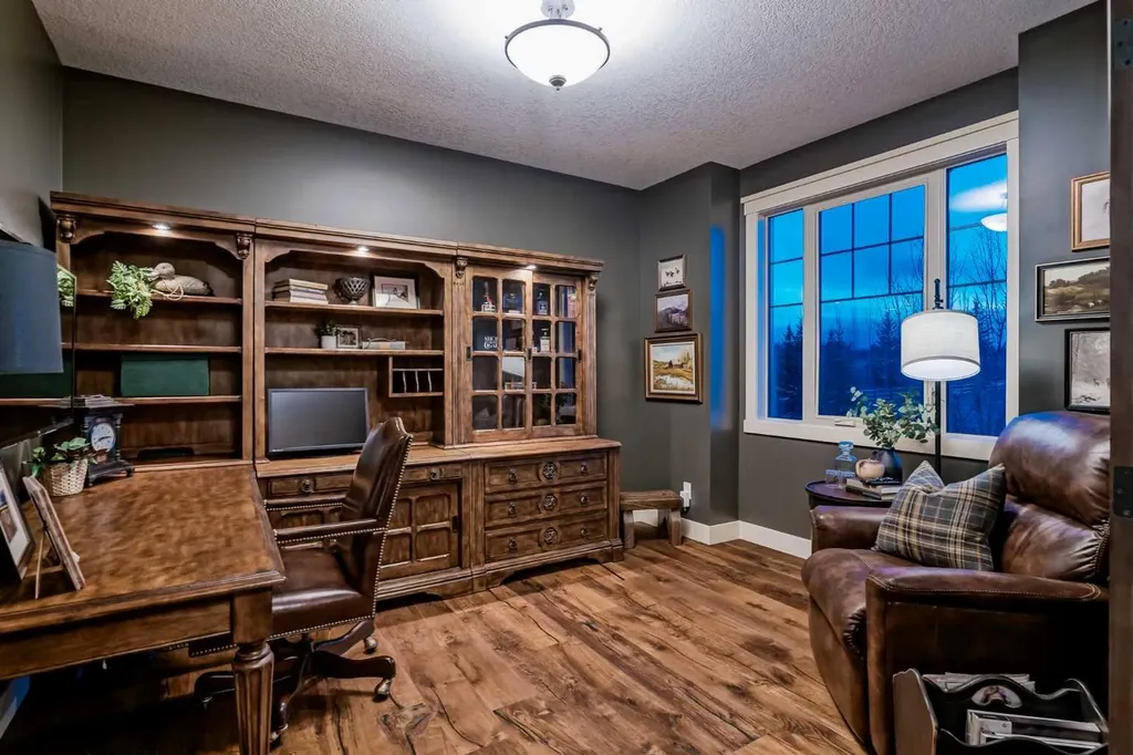 48149 279 Avenue E Rural Foothills County AB T1S 4N8