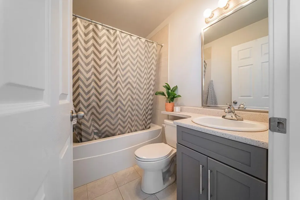 224 Warren Way Fort Mcmurray AB T9H 5J9
