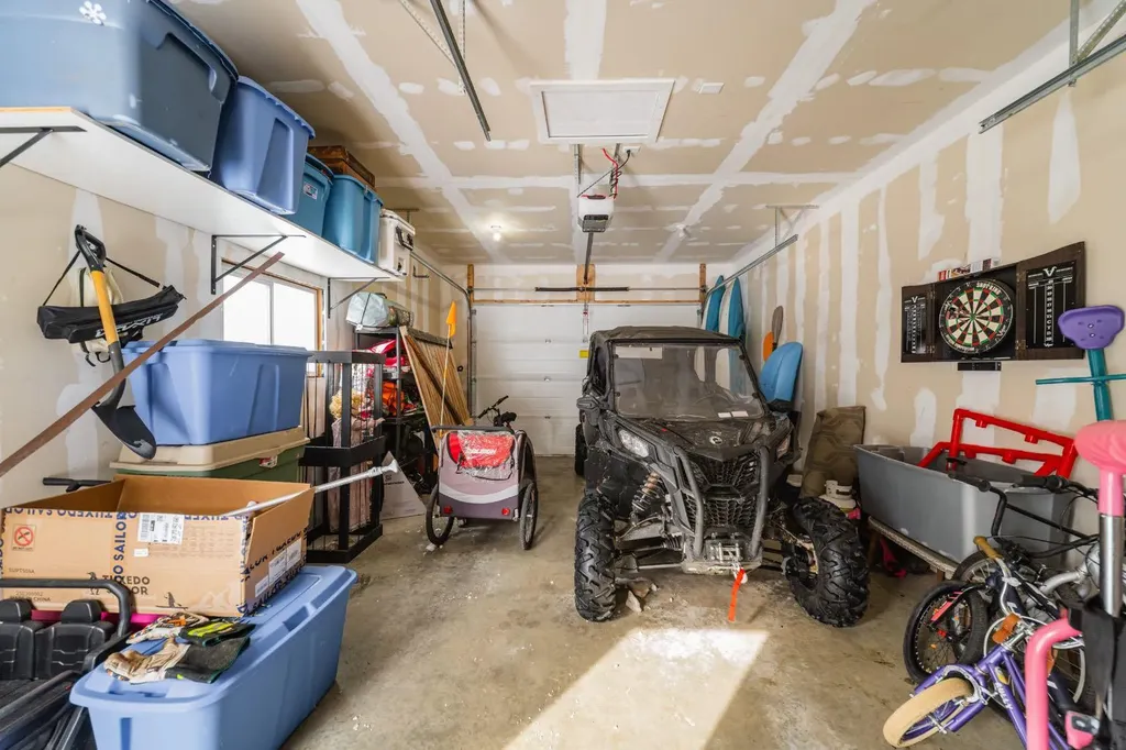 224 Warren Way Fort Mcmurray AB T9H 5J9
