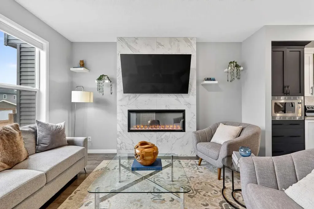 94 Wolf Gate NW Okotoks AB T1S 5T9