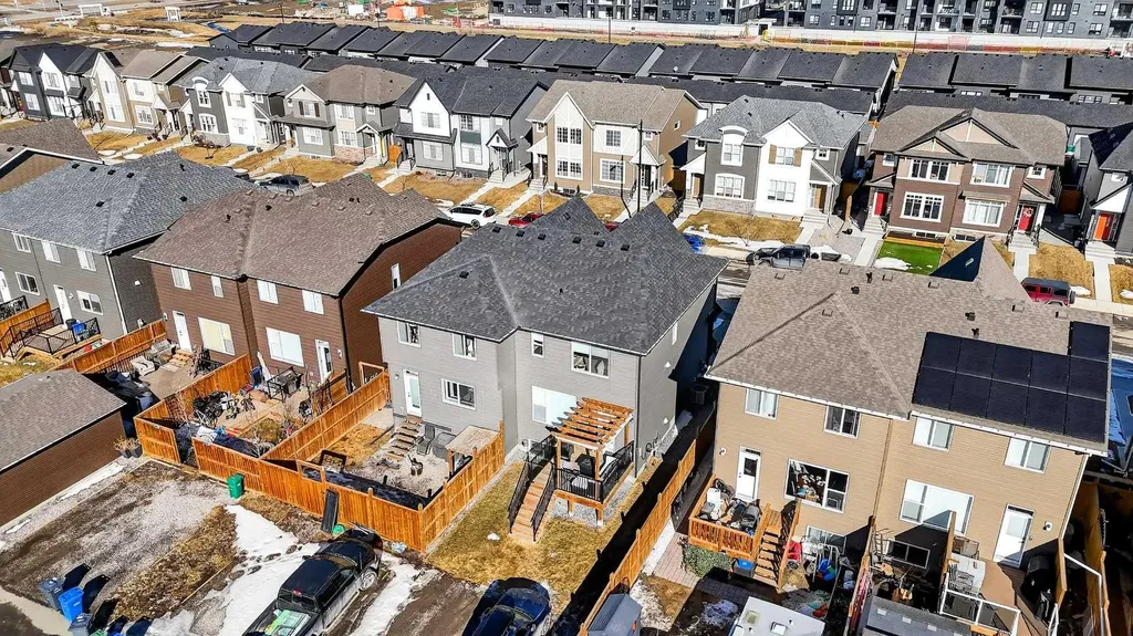 94 Wolf Gate NW Okotoks AB T1S 5T9