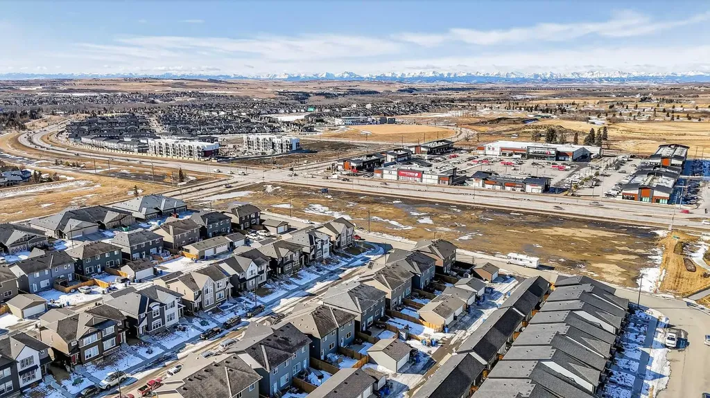 94 Wolf Gate NW Okotoks AB T1S 5T9