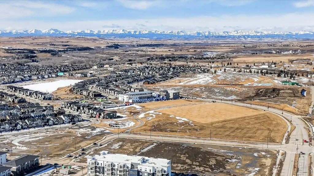 94 Wolf Gate NW Okotoks AB T1S 5T9
