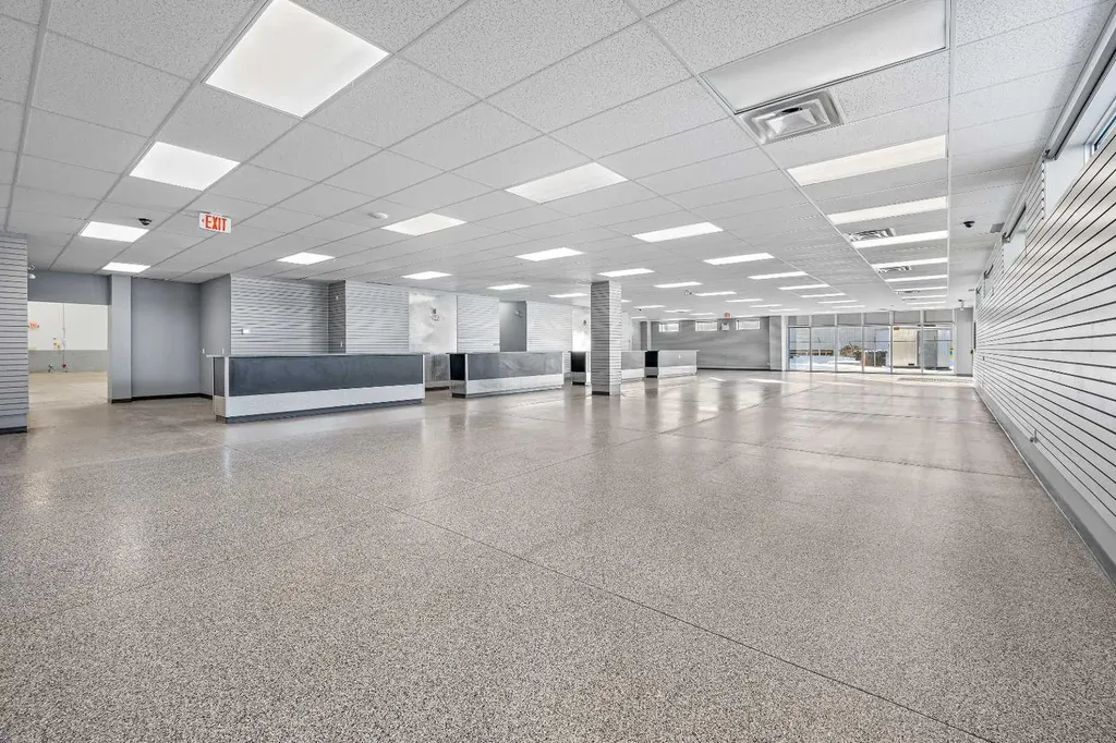 5267 67 Avenue Lloydminster AB T9V 3N6