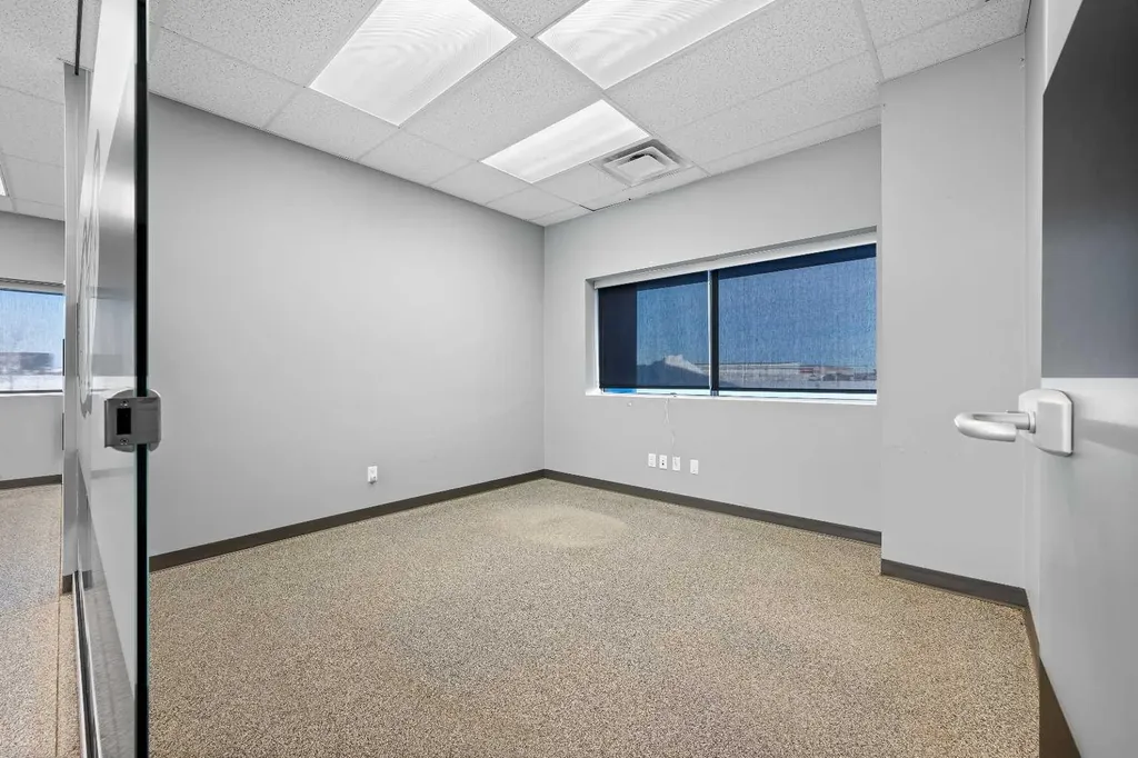 5267 67 Avenue Lloydminster AB T9V 3N6