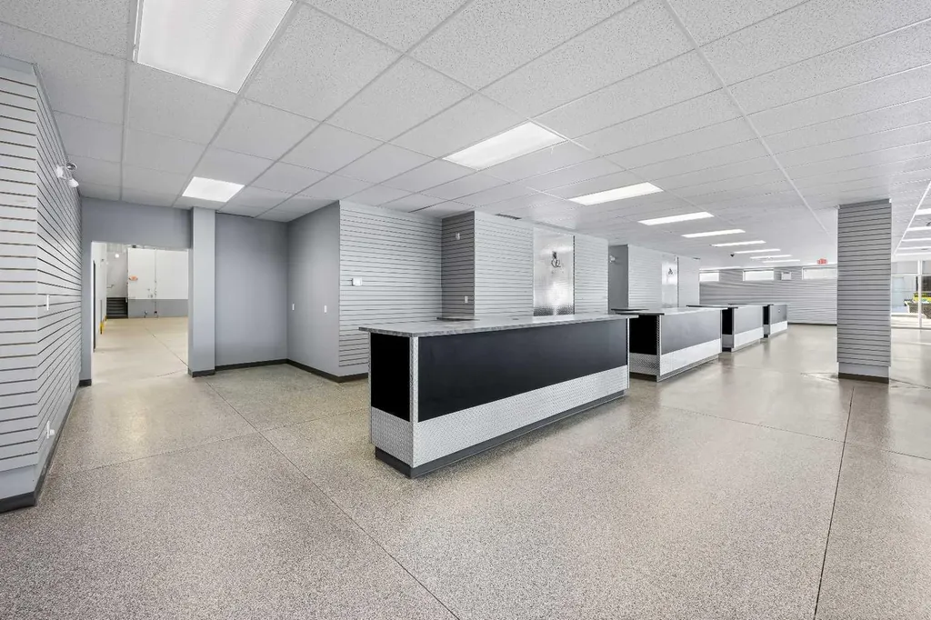 5267 67 Avenue Lloydminster AB T9V 3N6