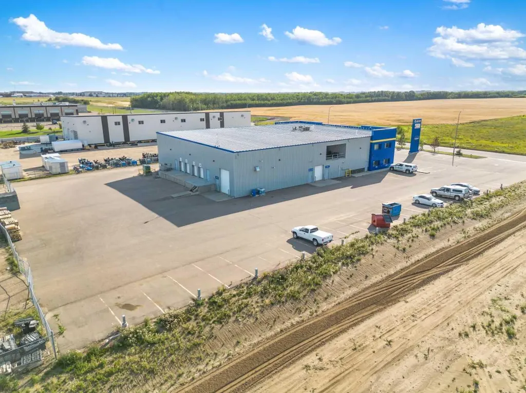 5267 67 Avenue Lloydminster AB T9V 3N6