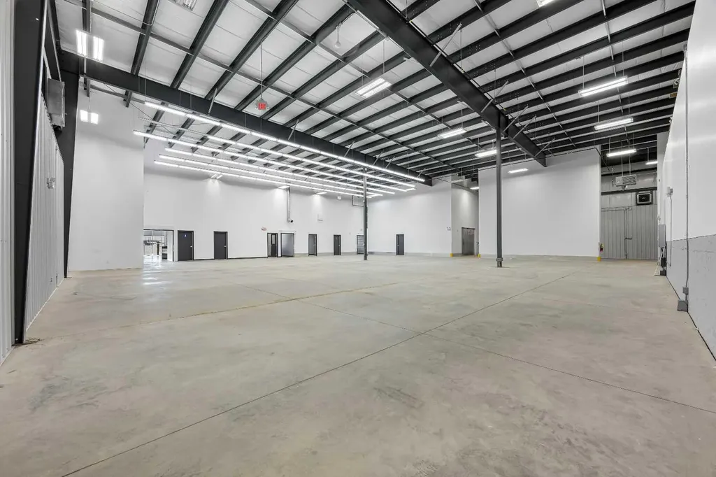 5267 67 Avenue Lloydminster AB T9V 3N6